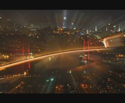 Harris Alexiou & Sezen Aksu - Mia Pista Apo Fosforo