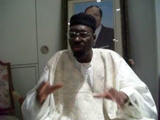 M ISSA Tchiroma Bakary, MinCom du Cameroun à coeur ouvert