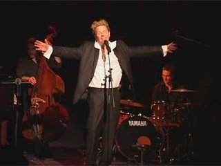 "Boum" chanté par Christian Lebon