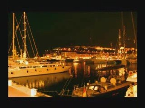 Bee Gees - Staying Alive