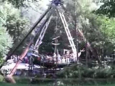 PARC D'ATTRACTIONS NIGLOLAND : LE GALION PIRATE