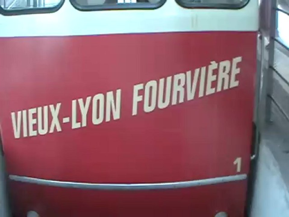 Funiculaire de Fourvière : Départ de la station...