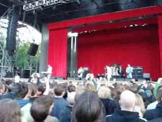 Faith no more enter the stage, berlin, june 2009