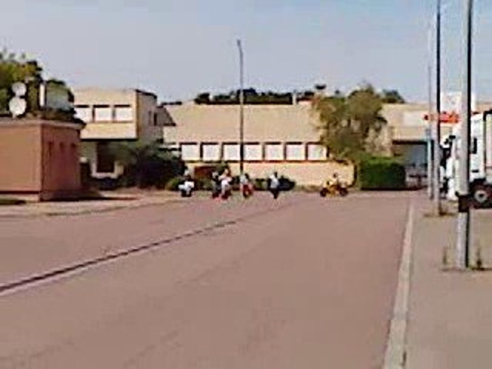 blackmanston vs breaker80 vs even fake vs chaps etc ..