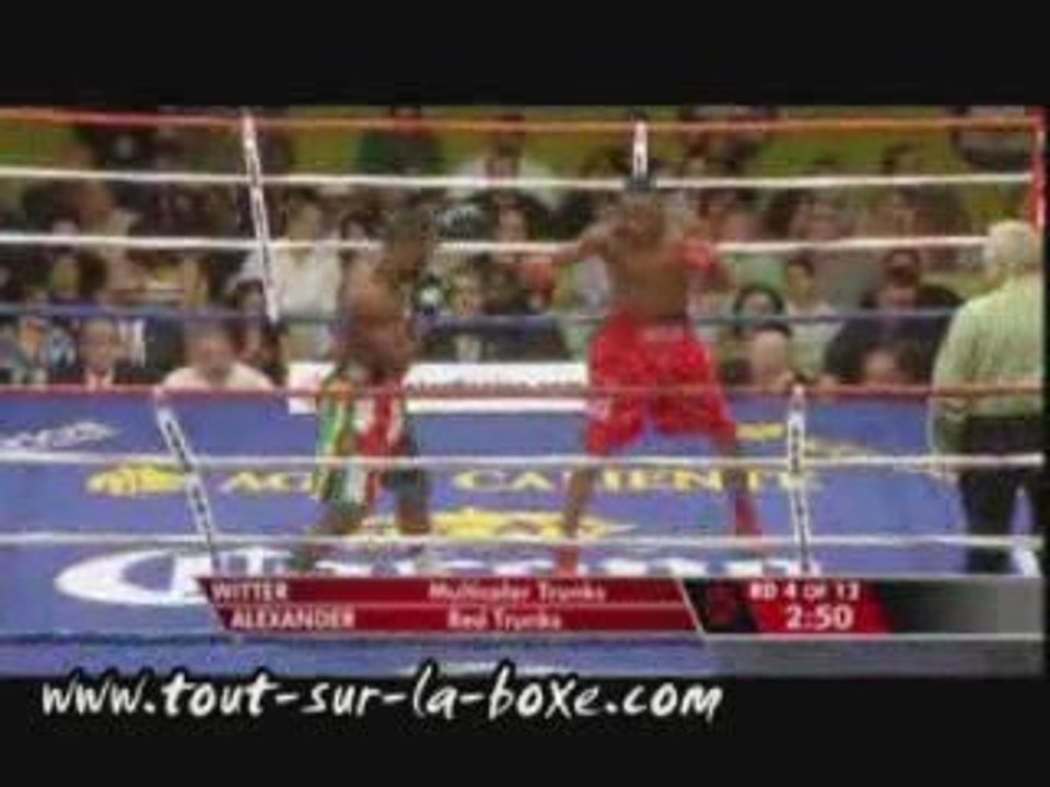 Junior Witter vs Devon Alexander __ Part 1