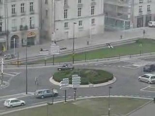Nantes : zoom rond point