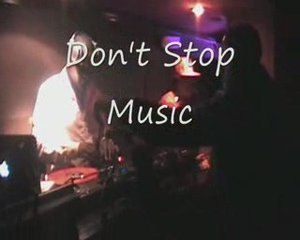 clip Mc lucha "Don't stop music