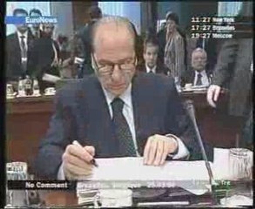 Blob-Berlusconi-Casalinga.che.l'ha.presa.male