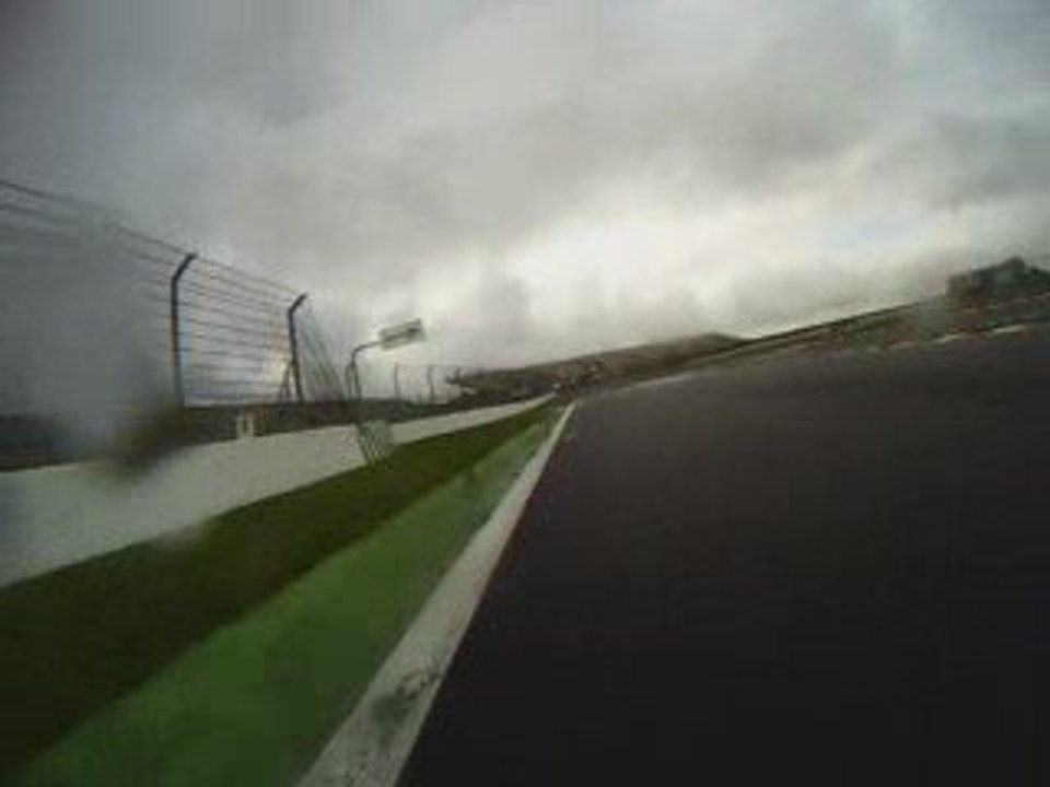 arno Magny-cours FVP 020809 session 2