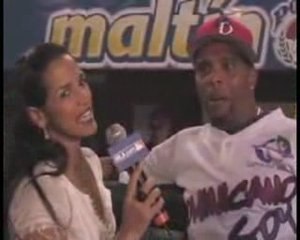 Celines Toribio  Hosted CONEXIÓN DE BÉISBOL