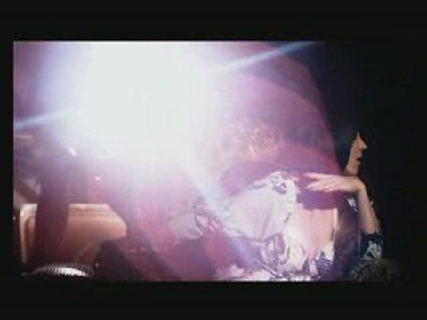 Hande Yener ''Hayrola''