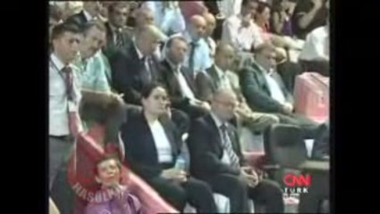 Devlet Bahçeli: "Bölücü terör Kürt sorununa dönüştürüldü"