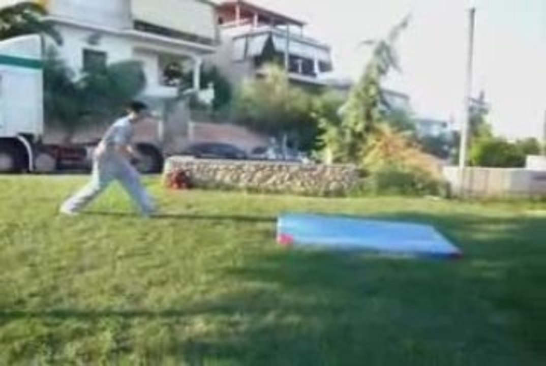 DJNK and Friends! http   www.myspace.com djnkparkour