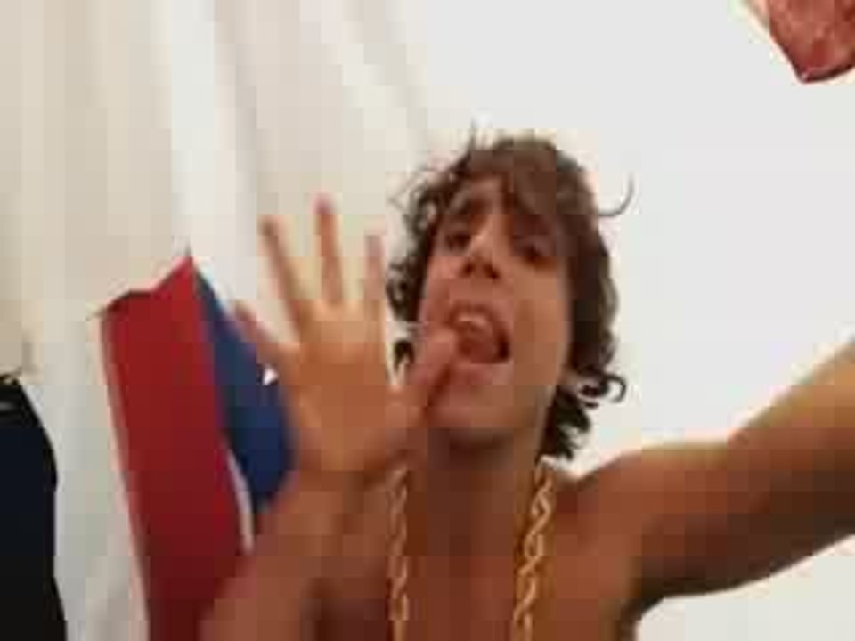 Mika - We Are Golden (Clip Officiel)