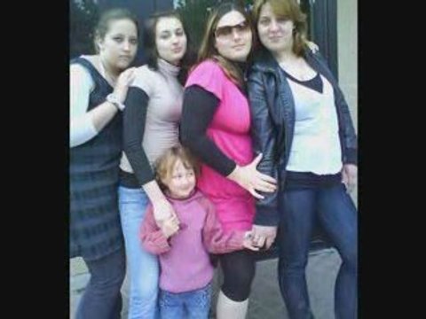 ma famille mes amis moi et mon homme