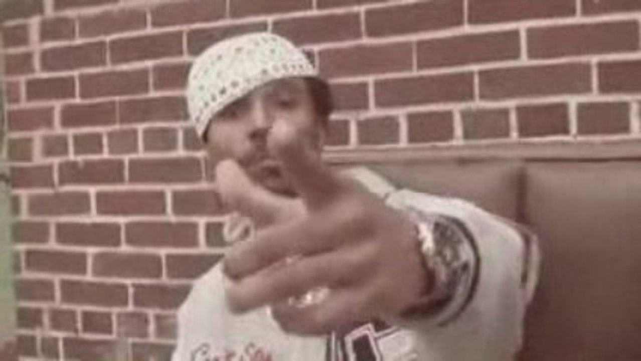 ROI HEENOK-DE RETOUR AU QUEENS