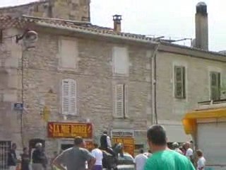 arriver de loin montfrin manade labouyrere