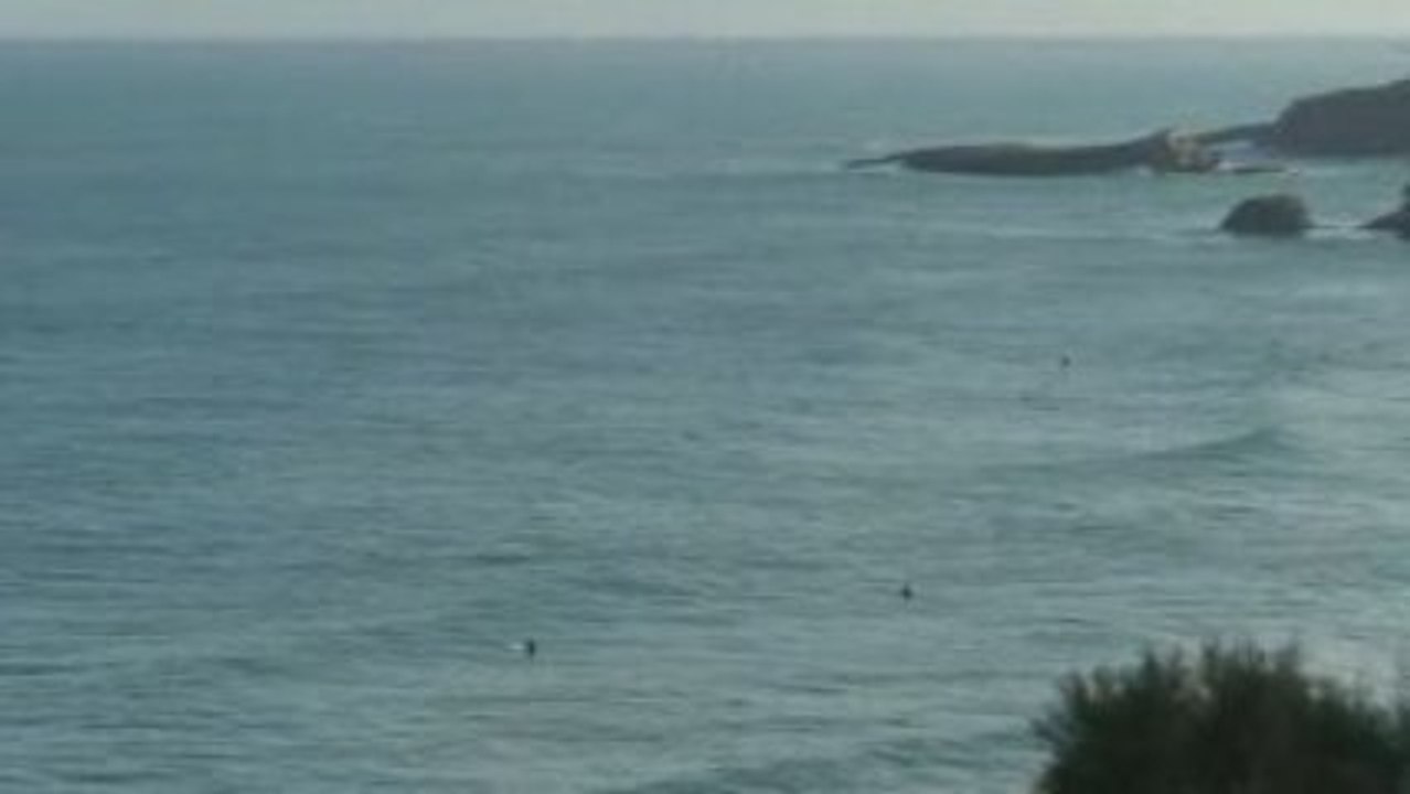 Vue de l' Hotel le Café de Paris Biarritz  Juillet 2009 8H30