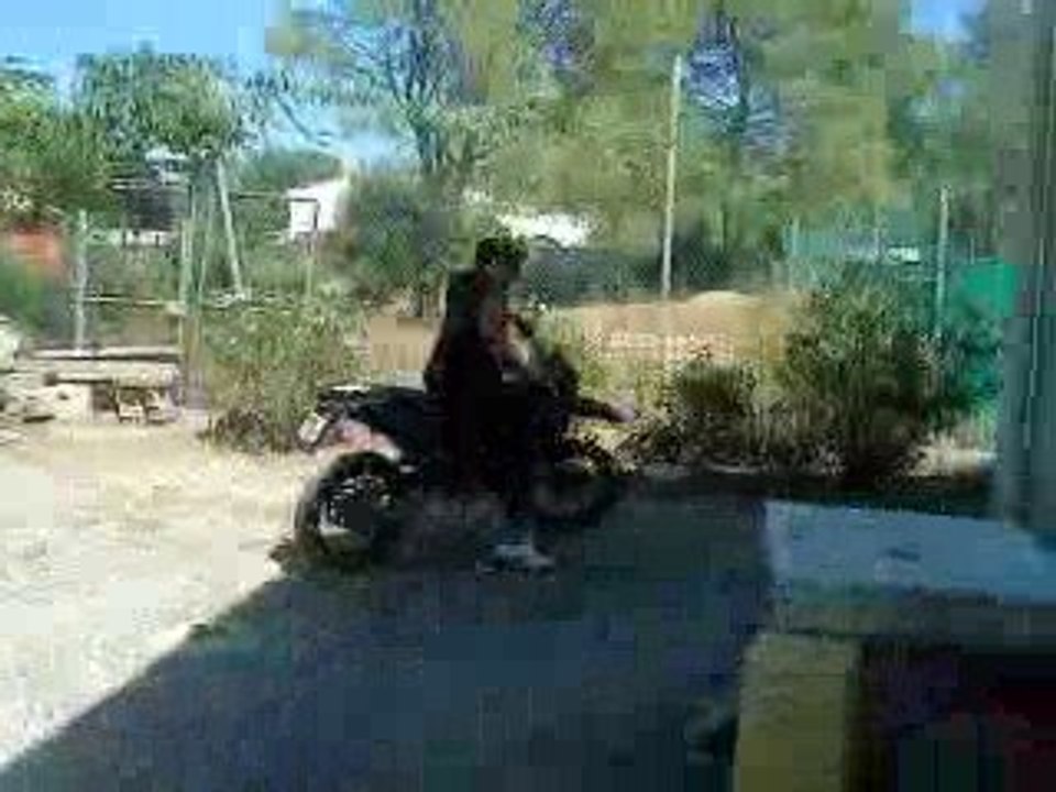 Derby sanda xtrem black edition pot bidalot