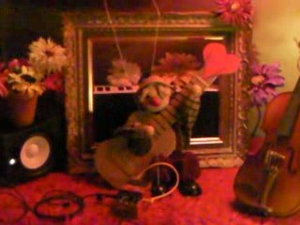 clip les fleurs bleues realisé par lucas (apple)