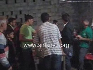 Mustafa Büyük Mevlut - Yemek Dağıtılırken 2