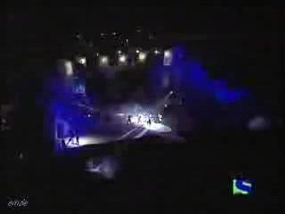 Hrithik & Namrata live performing