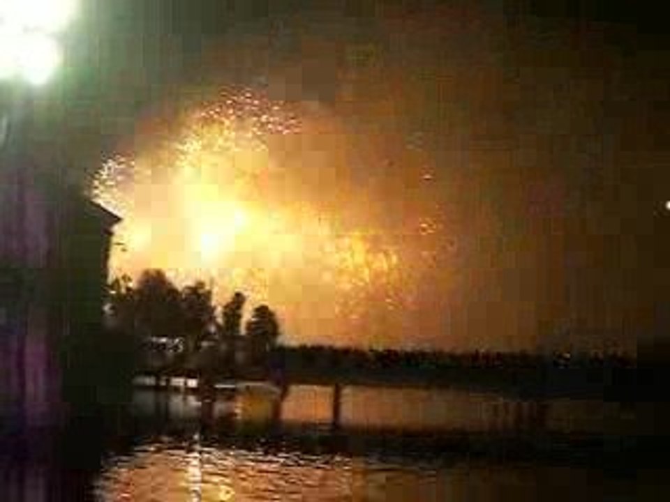 Feu artifice Genéve 2009 Bouquet final