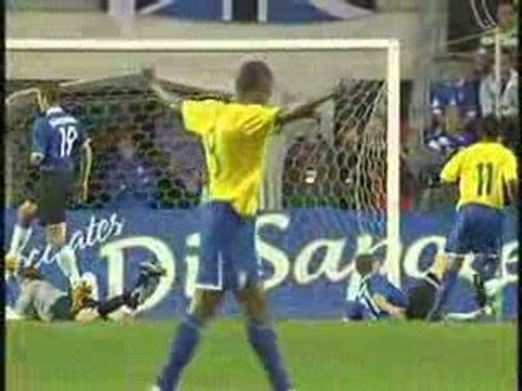 Brazil vs Estonia [ 1-0 ] Goal Luis Fabiano 12.08.2009
