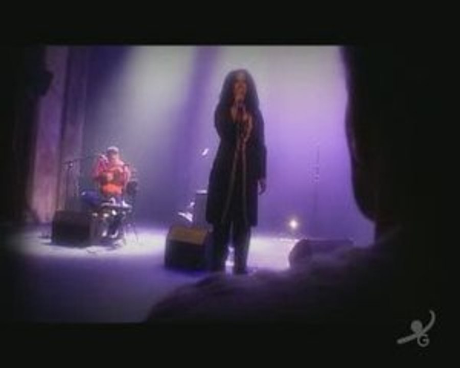 SUSHEELA RAMAN LIVE @ LES BOUFFES DU NORD - VEL VUNDU