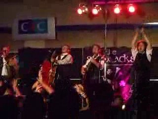 Les estivales de Chartres, The Sandsacks