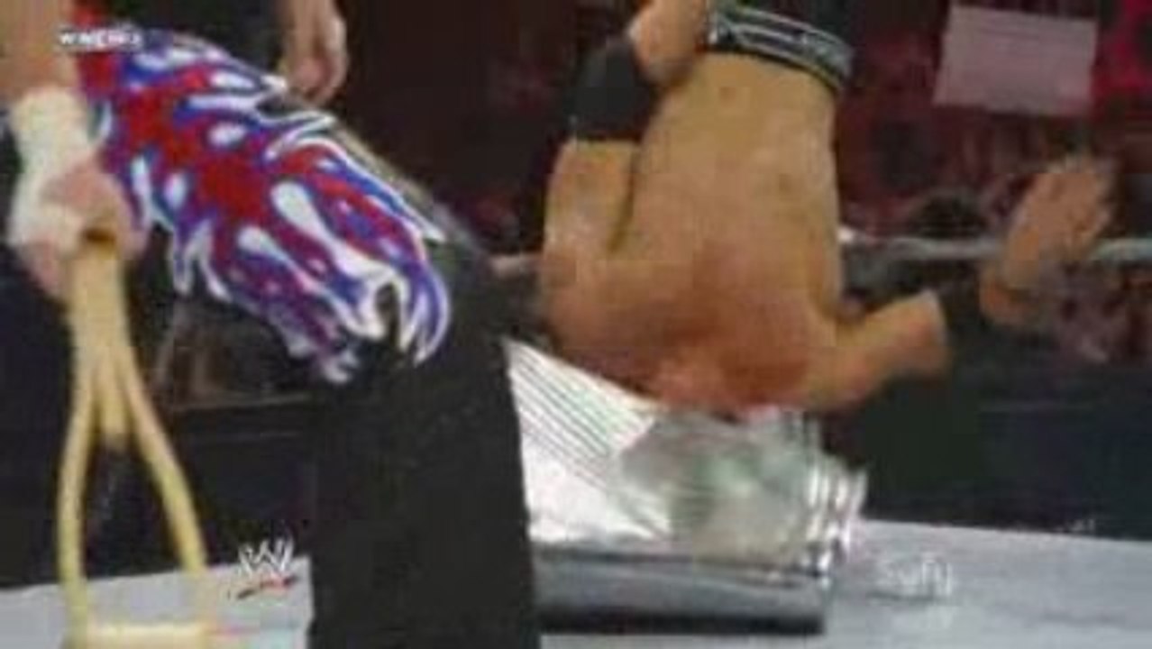 ecw.08.04.2009.5