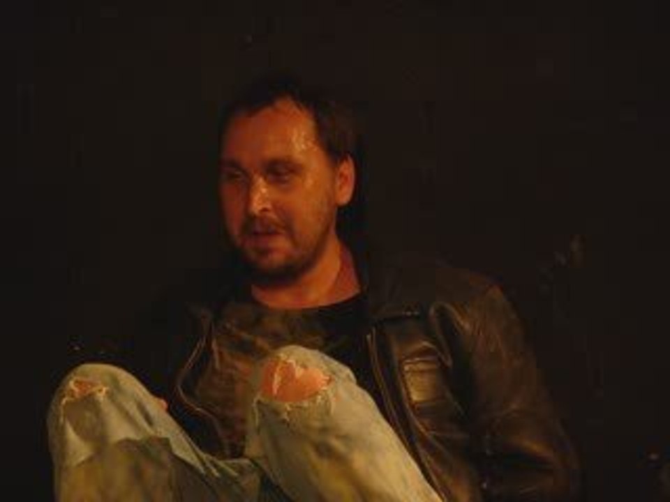 La nuit juste avant les forêts M.E.S de G Tavi avec D Mallet