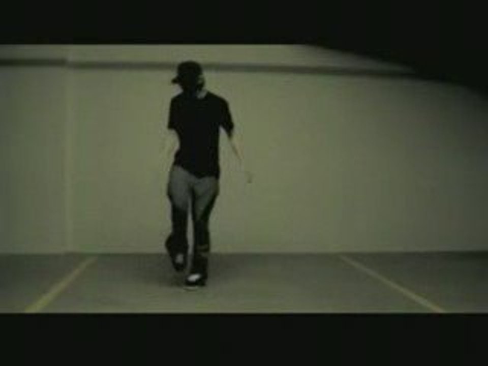 100% SHUFFLE