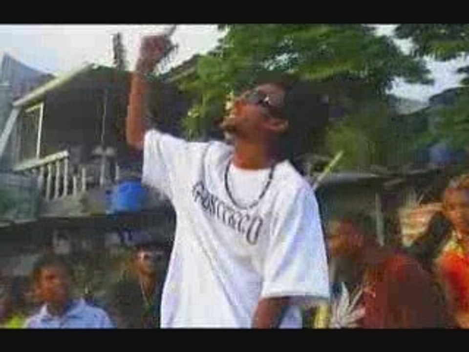 Select Kim feat Elji , Politik Naï L.S and Toupi _ Song en t