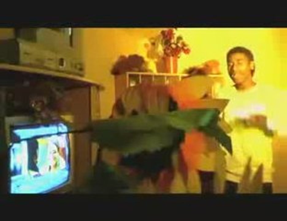 FANDRAMA samy tia hamono raha