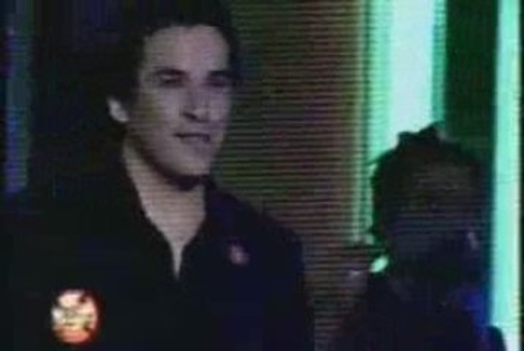 Douglas - Teleton 2003