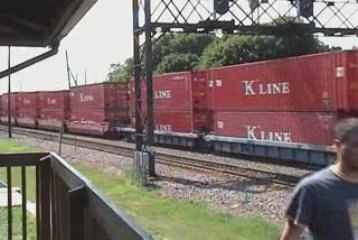 UP: intermodal E.B.