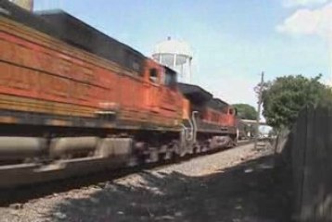 BNSF: intermodal W.B. meets intermodal E.B.