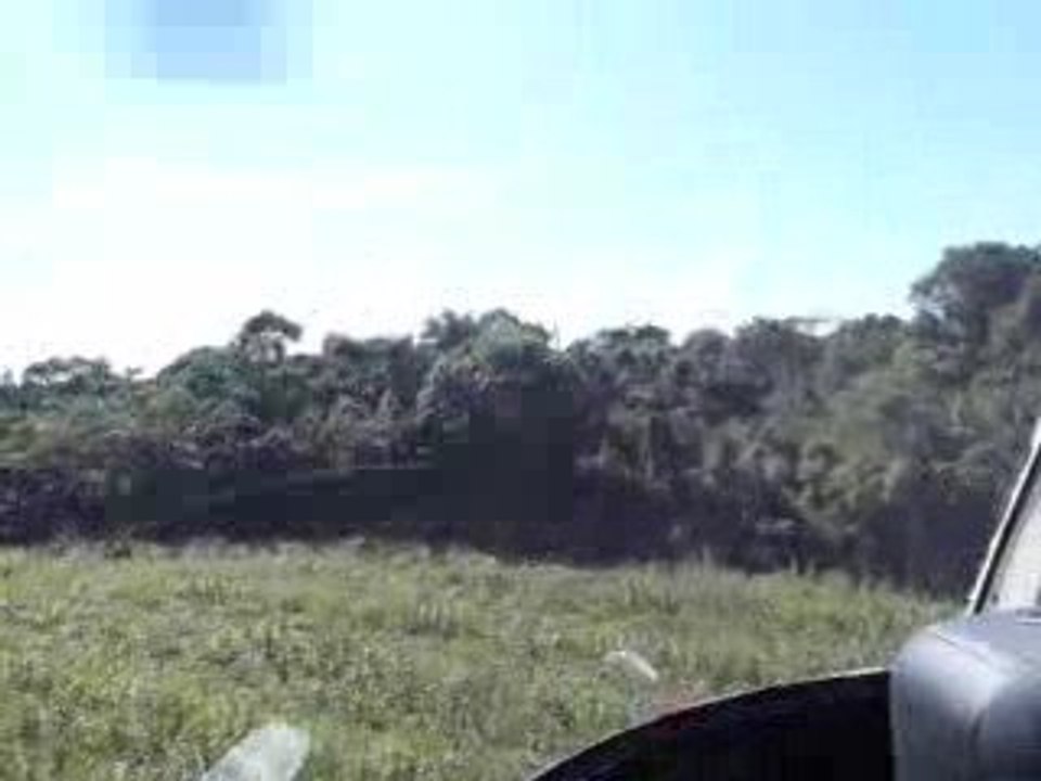 Décolage direction les chutes !!! ( la fumée au loin !!! )