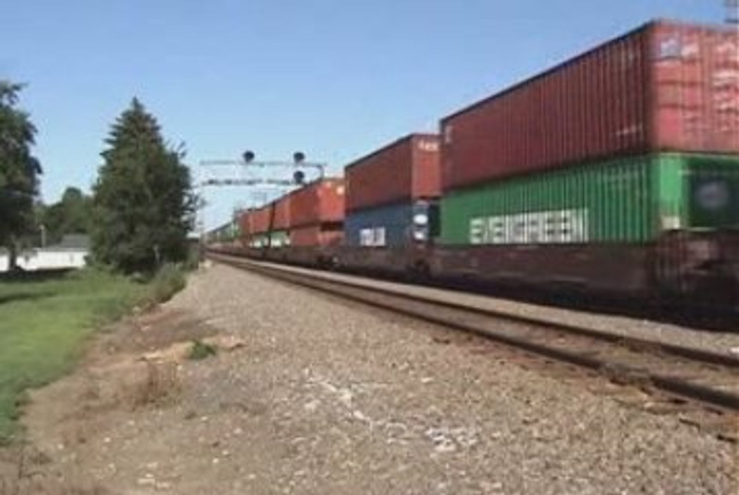 BNSF: intermodal E.B.