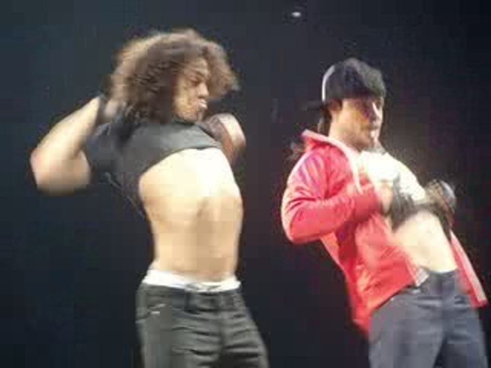 Official dancers of Britney Spears