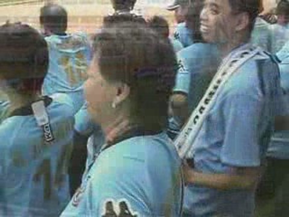 ปลาทูคะนองไม่ออกโดนทุบและคาบ้าน 3-0