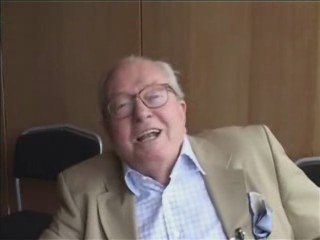 LE PEN : TRAVAIL LE DIMANCHE