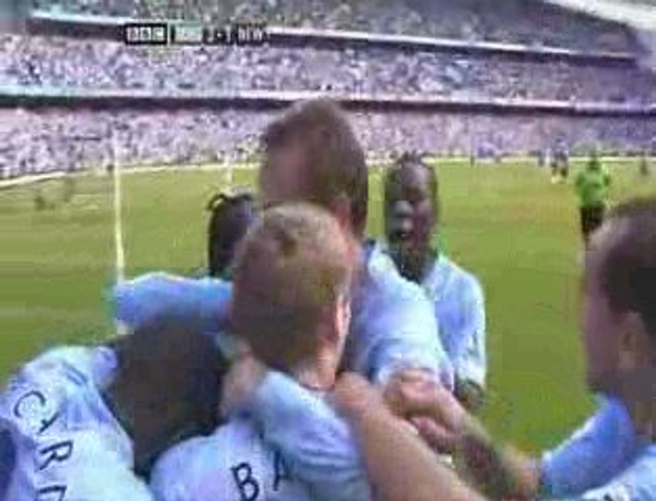 Elano Free Kick vs Newcastle HQ