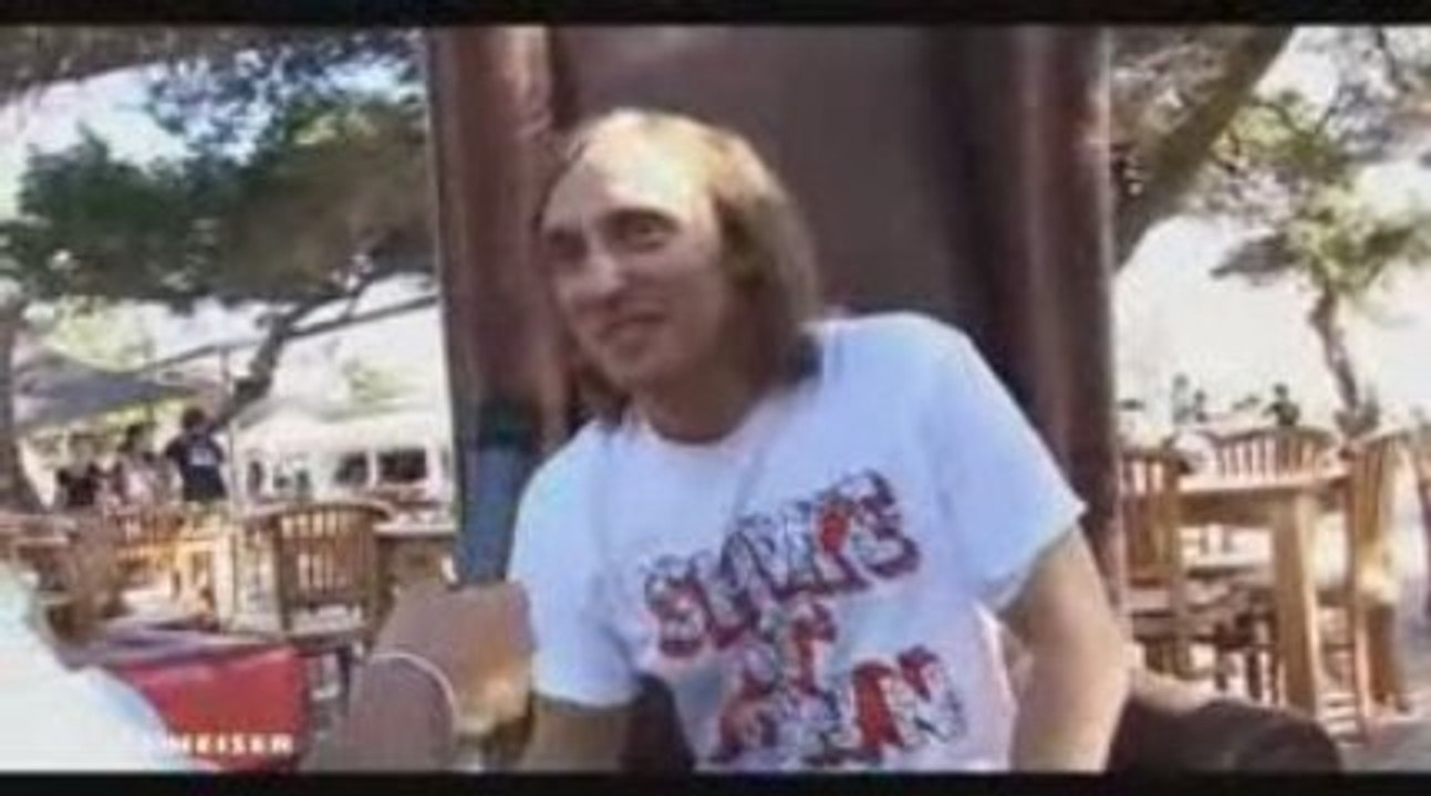 David Guetta parle de son prochain album Nothing but the beat