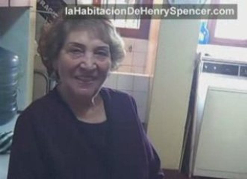 La abuela canta