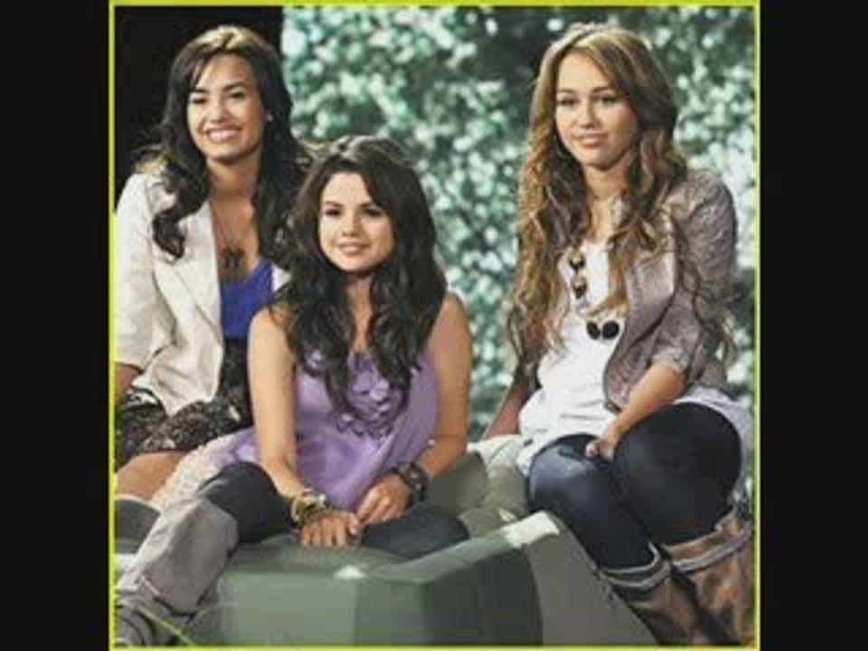 Send It On FULL!! I promise! (HQ Audio) + lyrics in descript