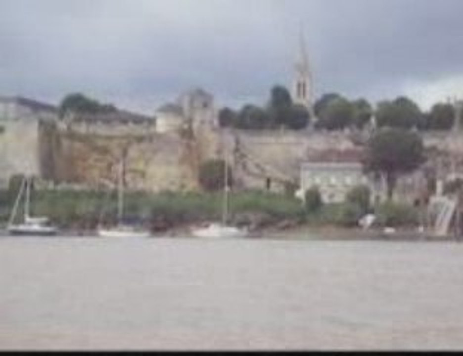 Bourg en Gironde: vue de "la Ginette"