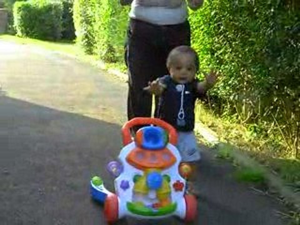 Il est beau mon trotteur