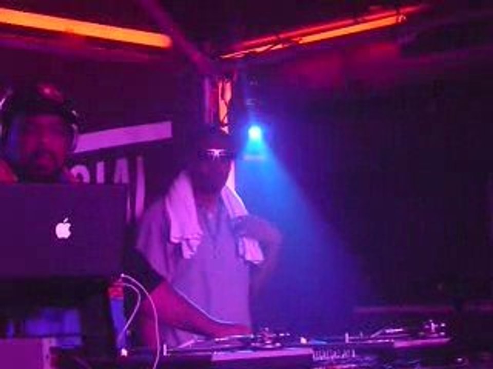 Afrika BAMBAATAA Live @ Social Club 2/3 - HH4ever